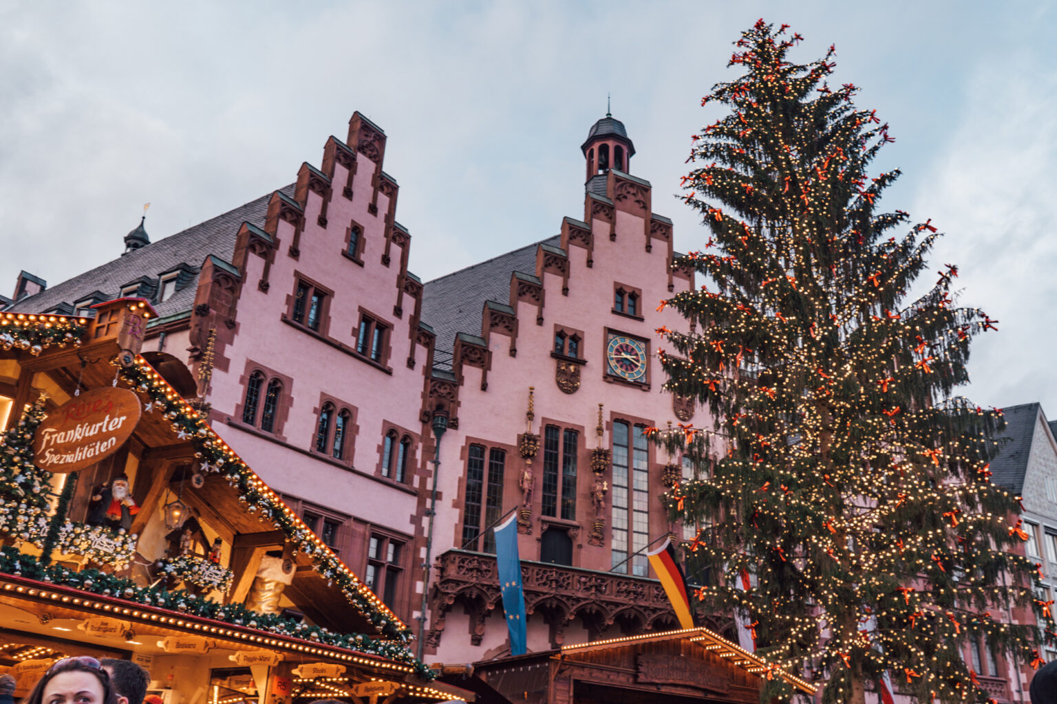 Frankfurt Christmas Markets 2024 Guide ft. Dates, Practical Tips, Etc.