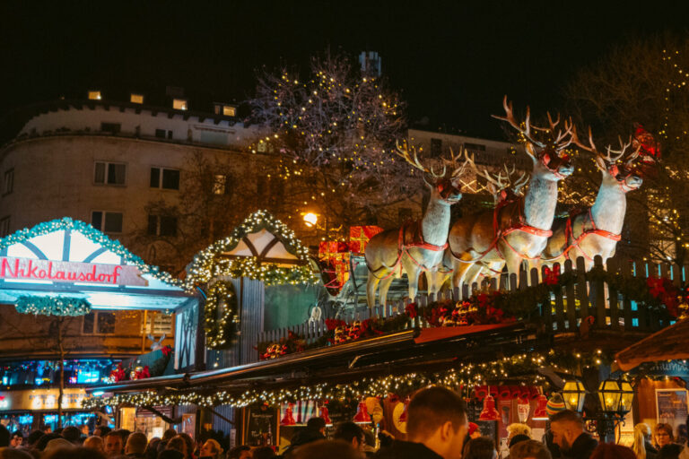 Cologne Christmas Markets 2024 Guide ft. Dates, Practical Tips, Etc.