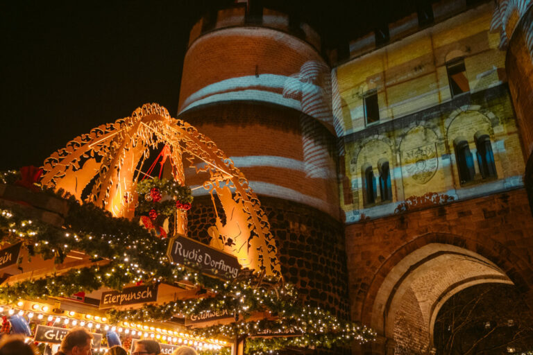 Cologne Christmas Markets 2024 Guide ft. Dates, Practical Tips, Etc.