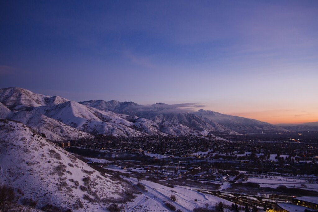 visit santa salt lake city