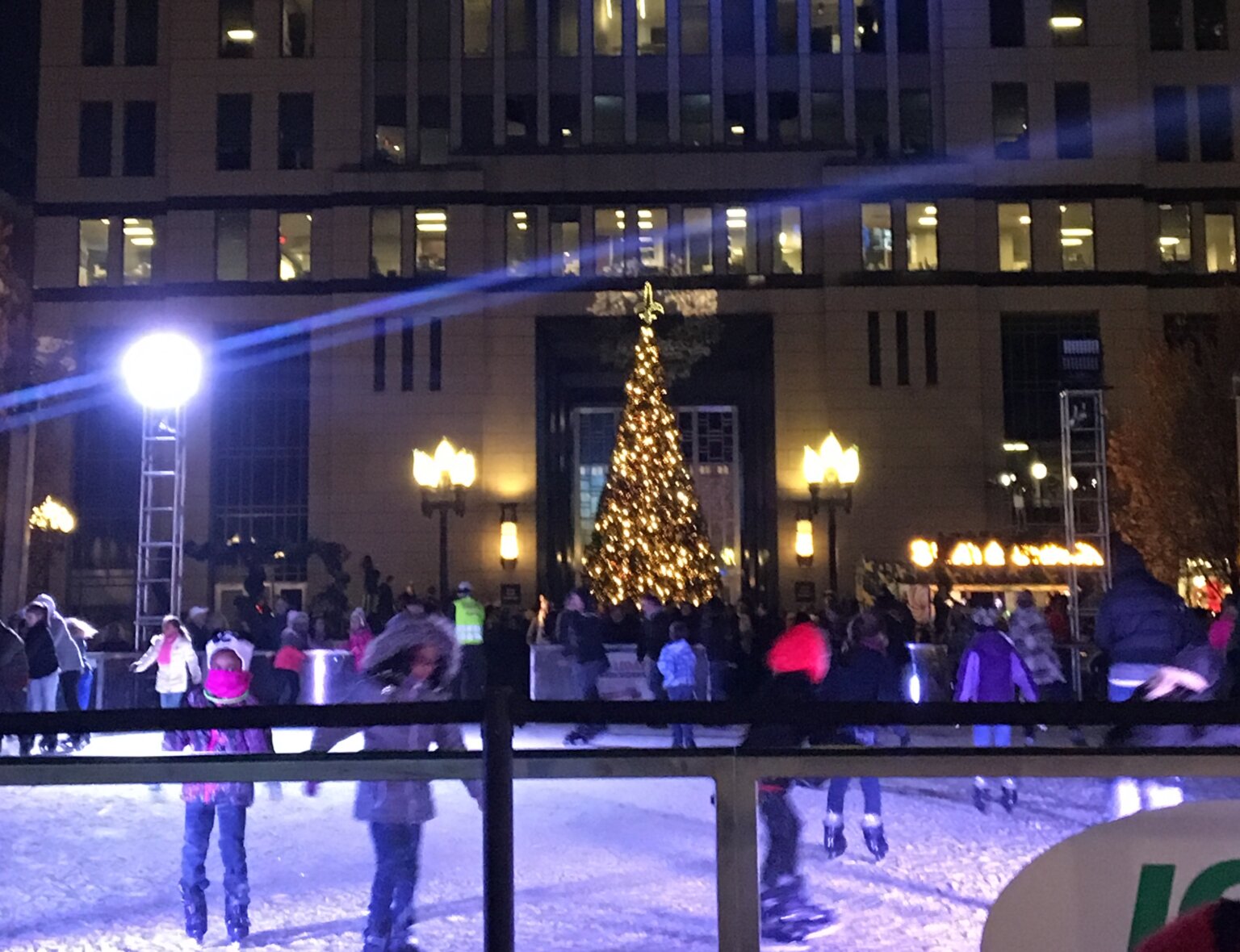 Christmas in Louisville, KY 10 Things to do in Louisville at Christmas